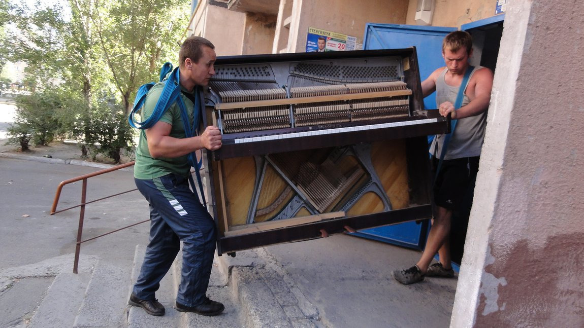 Вывоз пианино любых размеров и сложности в Екатеринбурге в октябре