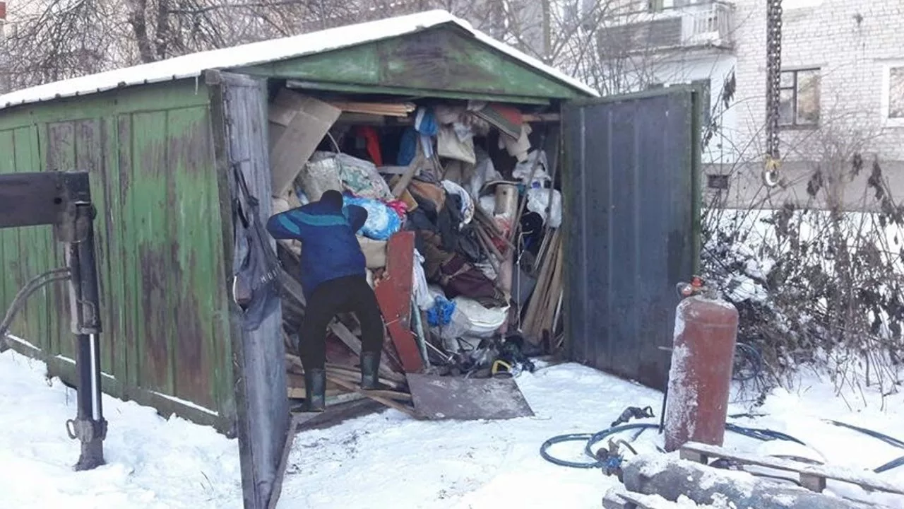 Вывоз мусора из гаража с гарантией чистоты в Екатеринбурге в октябре